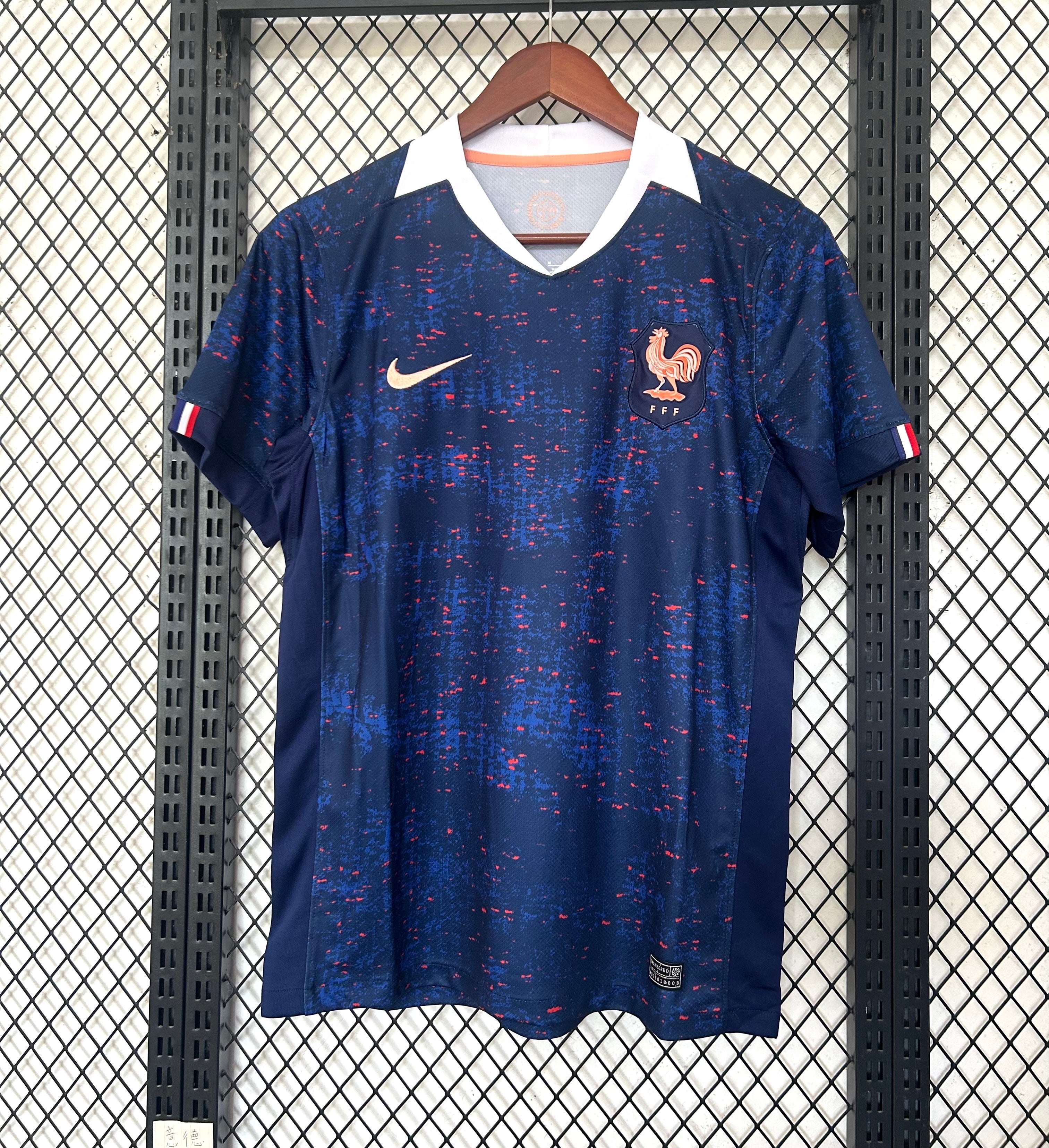25-26 France