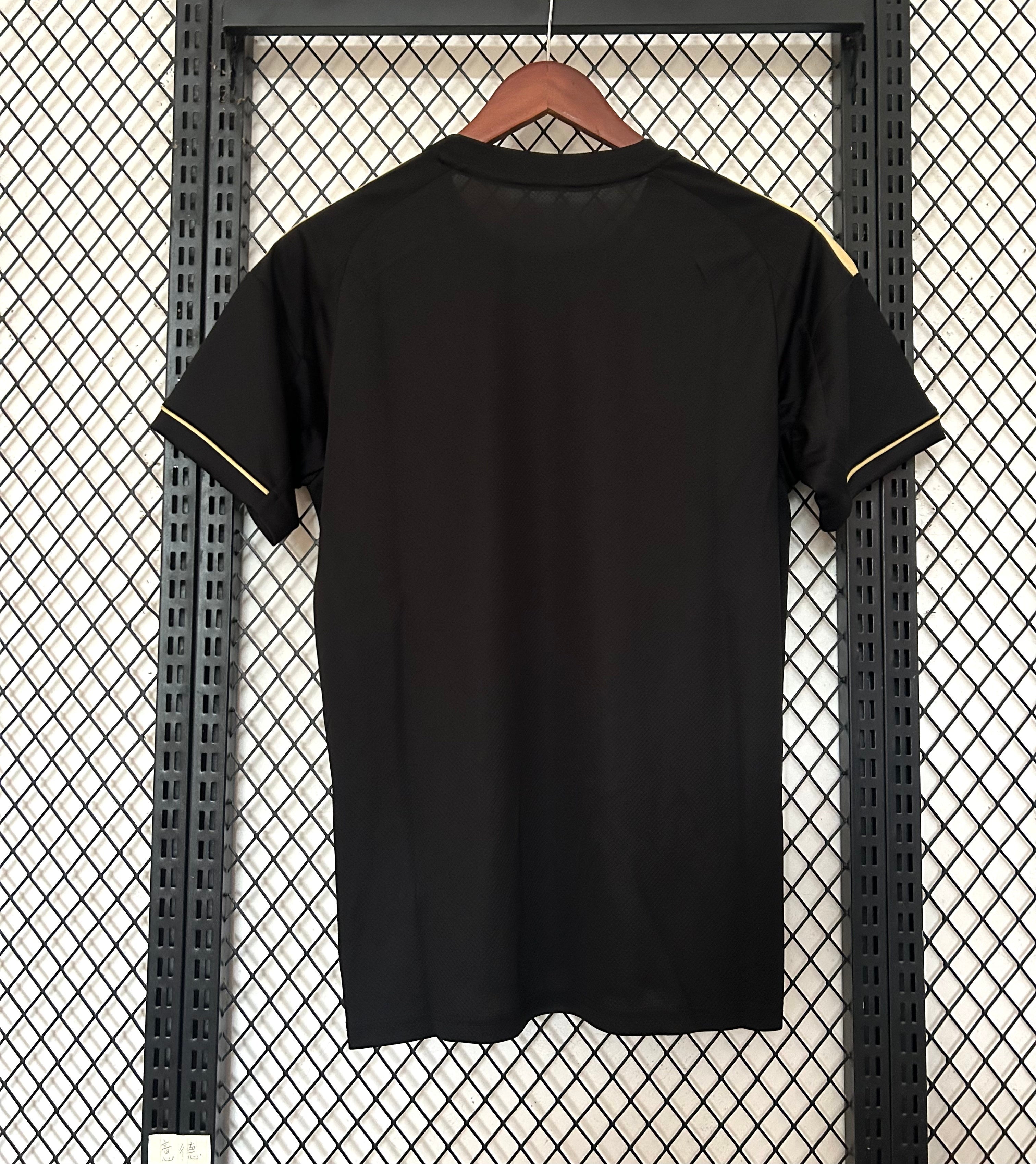 25-26 Liverpool Black Gold