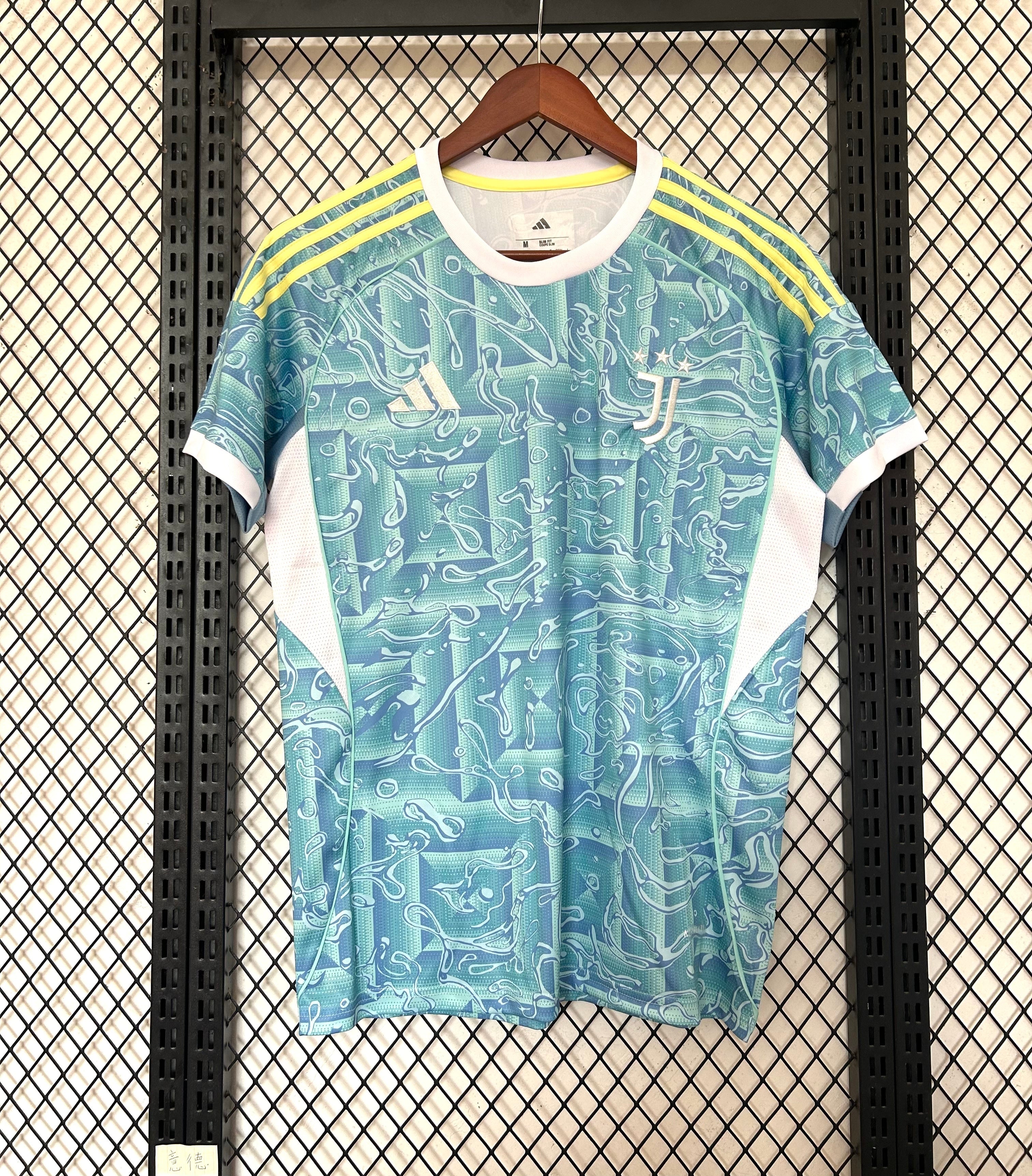 25-26 Juventus