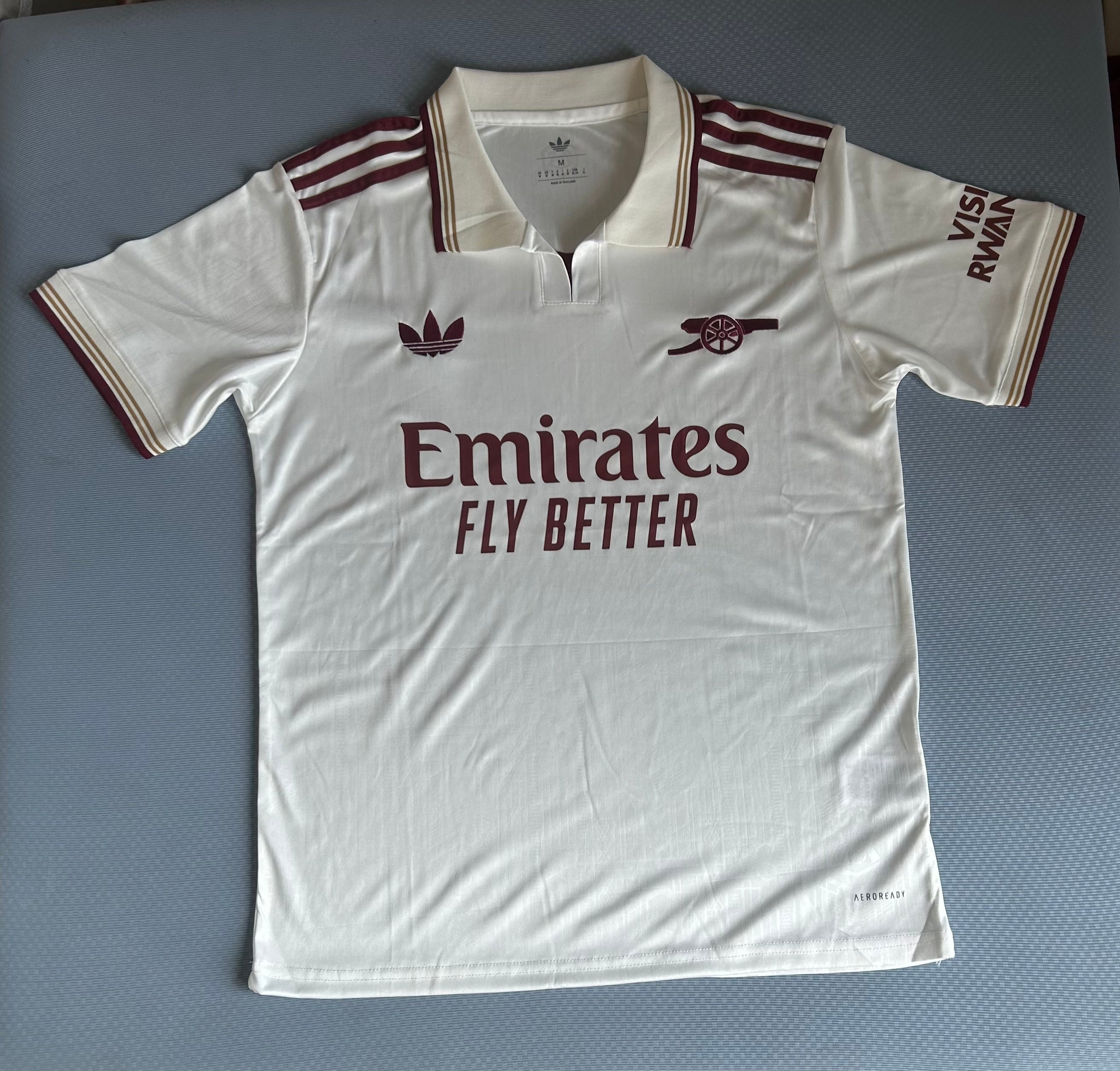 25-26 Arsenal second away white