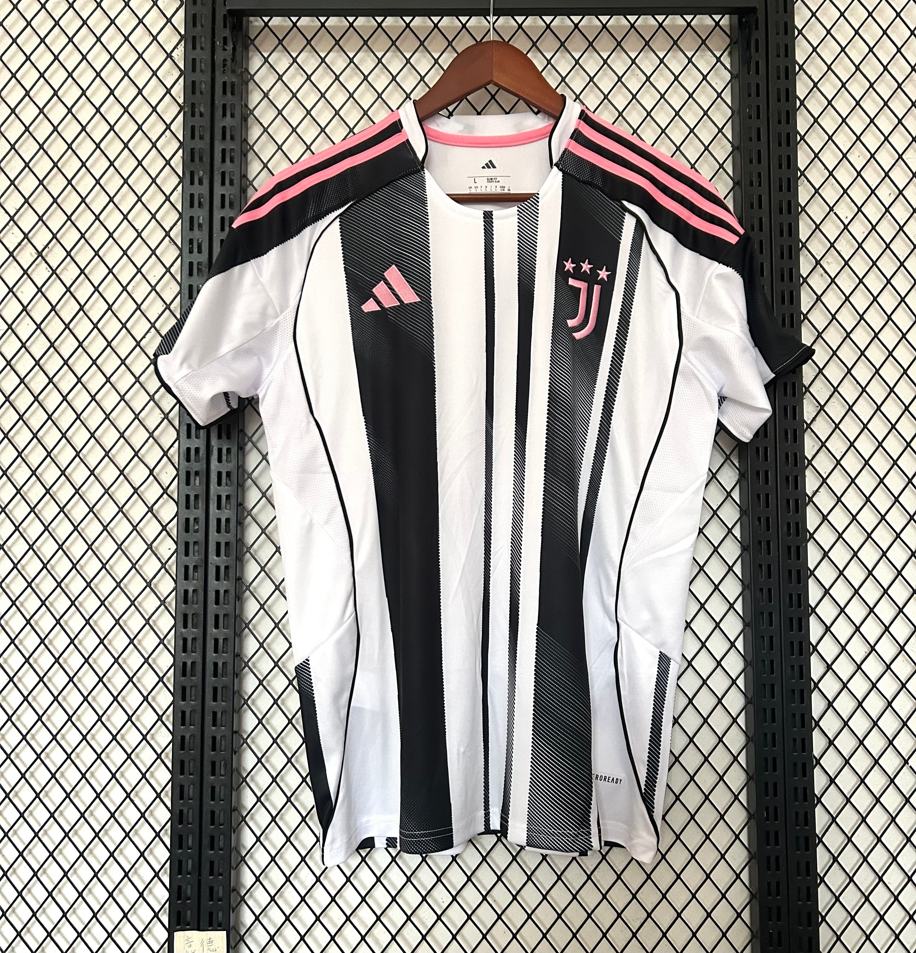 25-26 Juventus Home