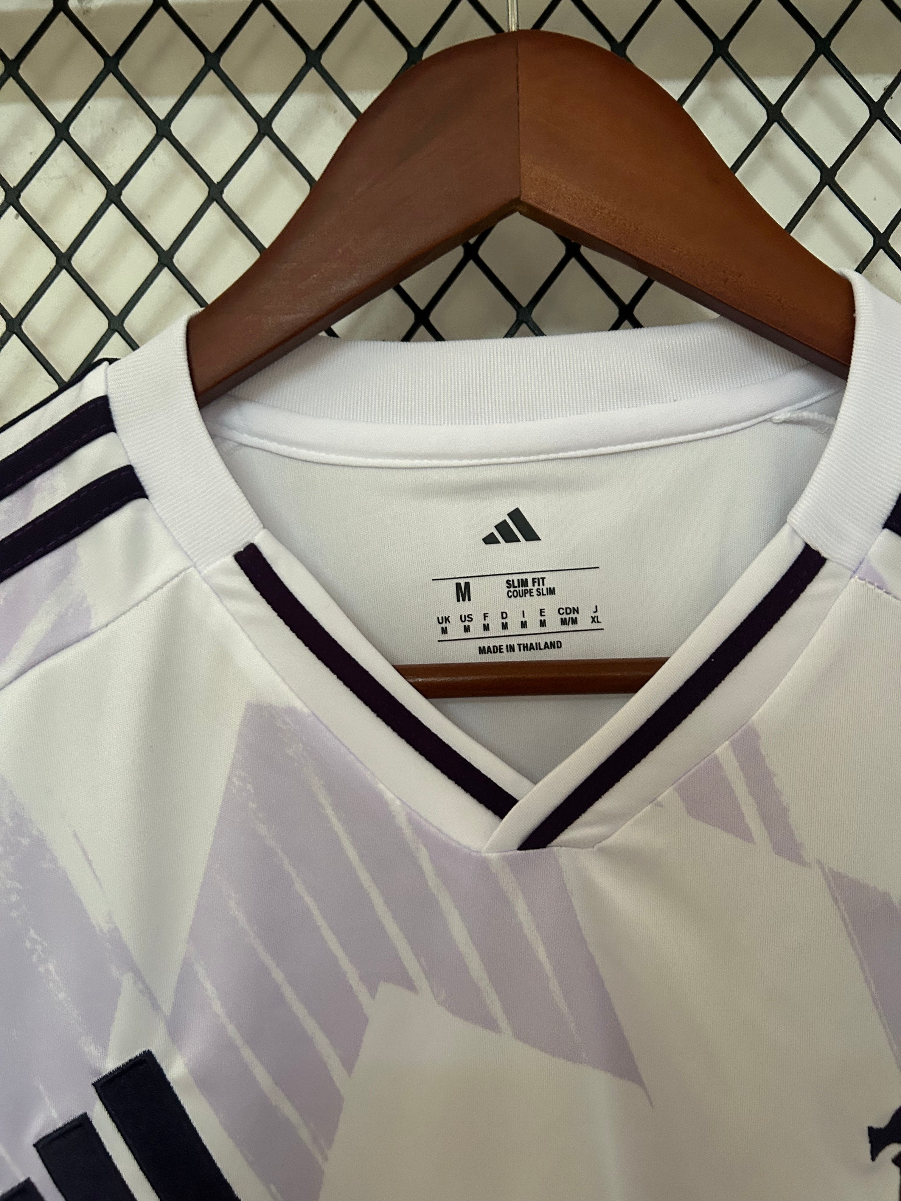 25-26 Manchester United Away