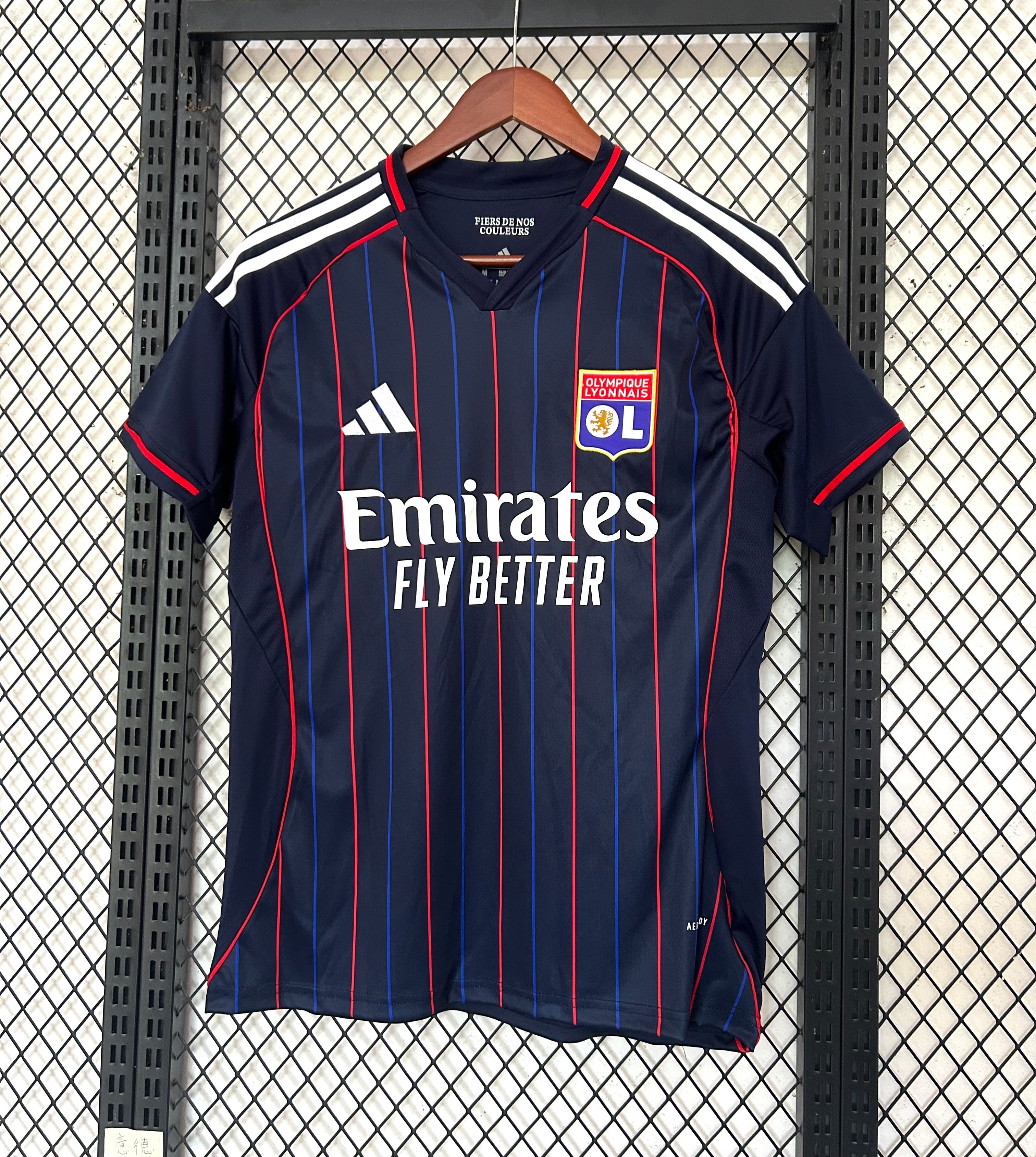25-26 Lyon