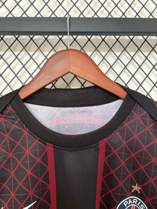 25-26 Paris pre-match suit