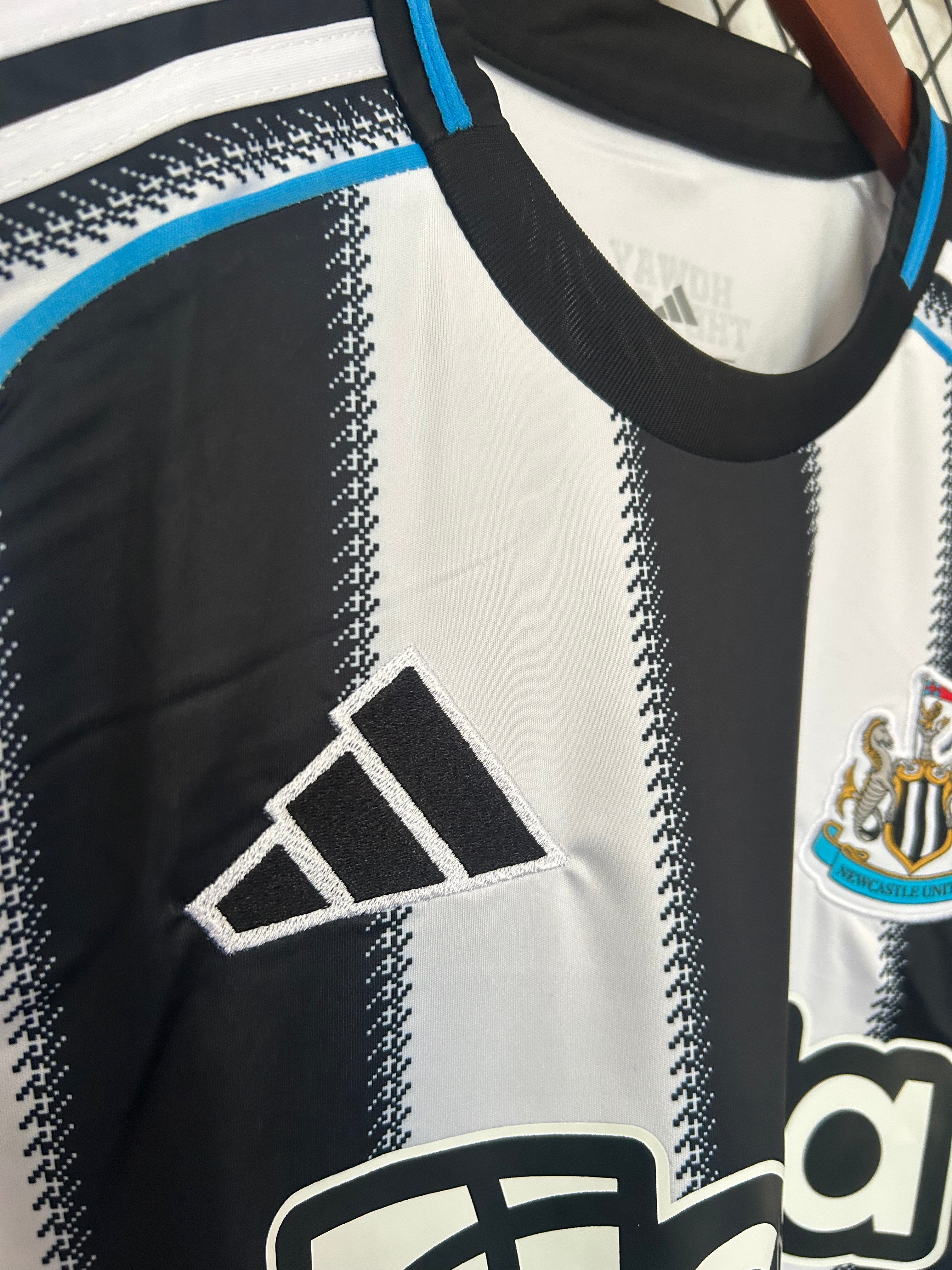 25-26 Newcastle Home