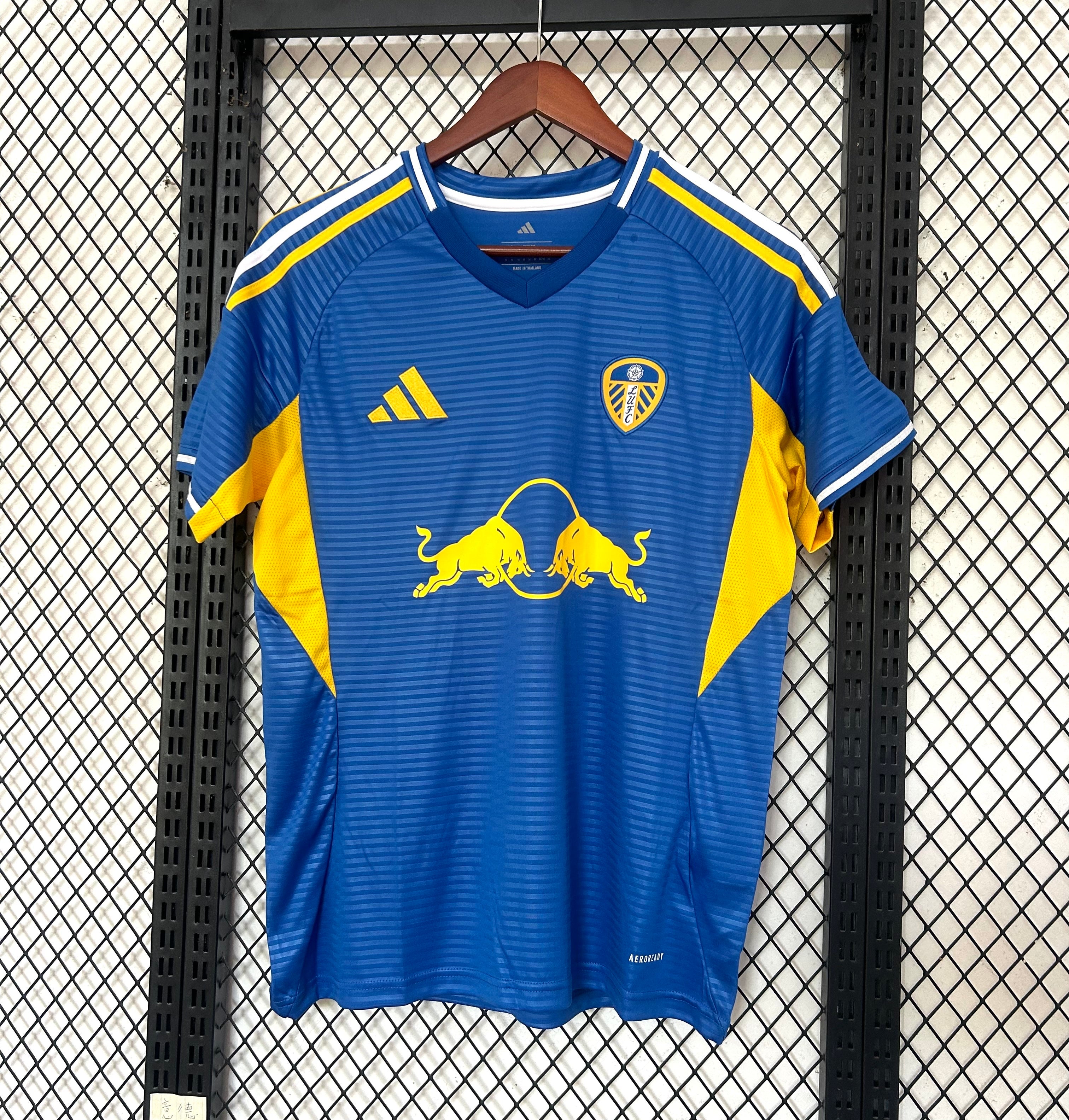 25-26 Leeds United Away