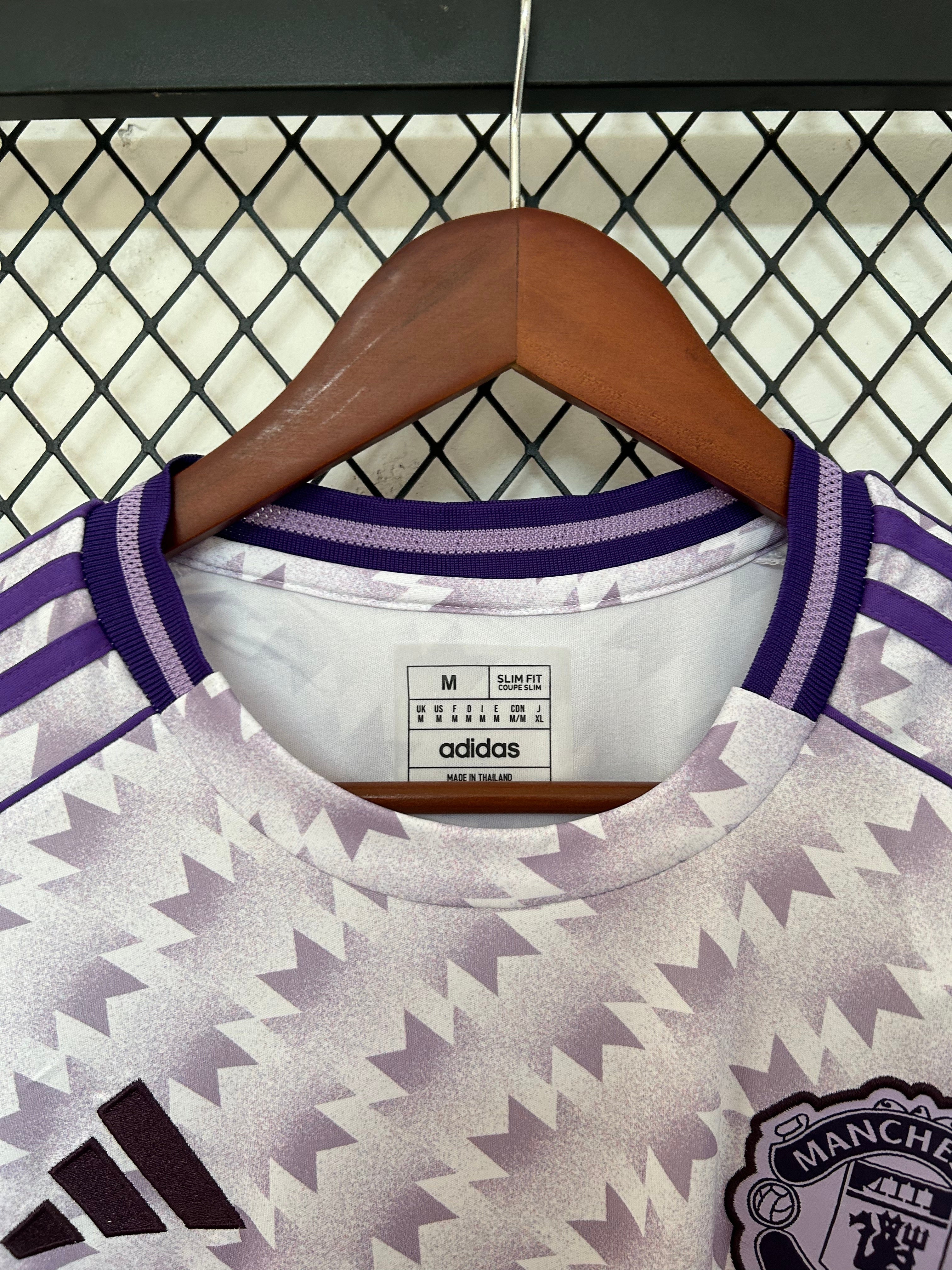 25-26 Manchester United Away 2