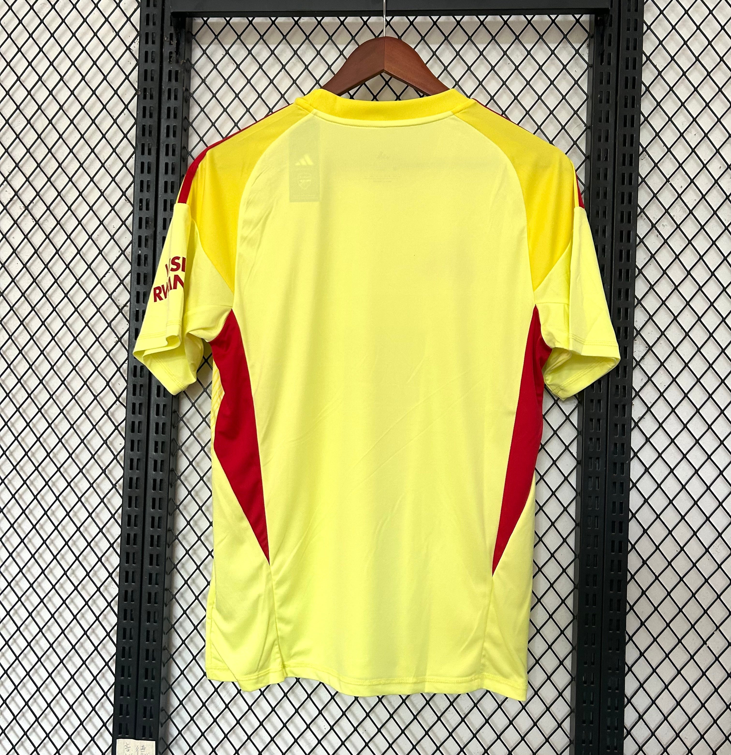 25-26 Arsenal Goalkeeper Light Yellow