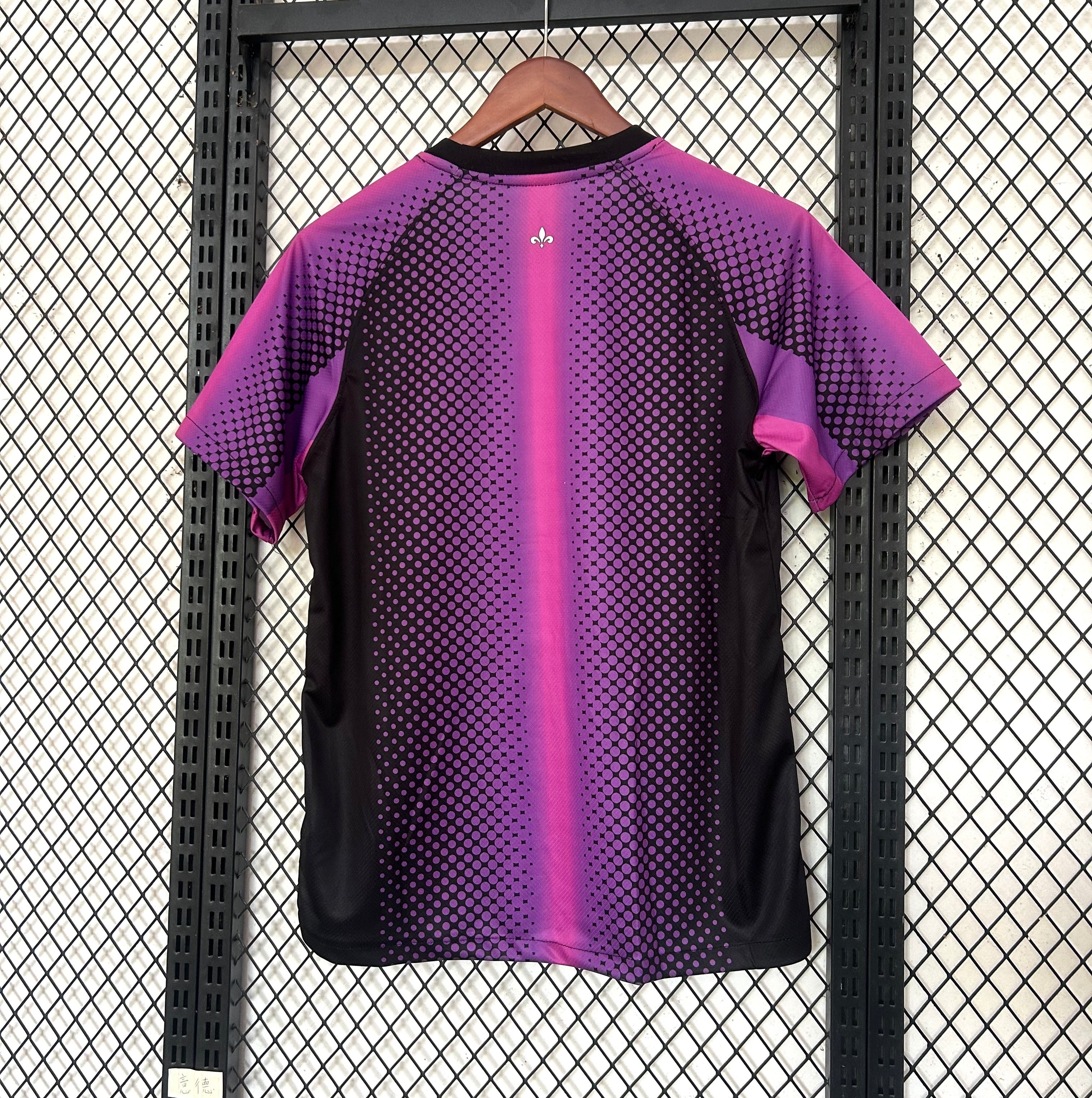25-26 Paris Special