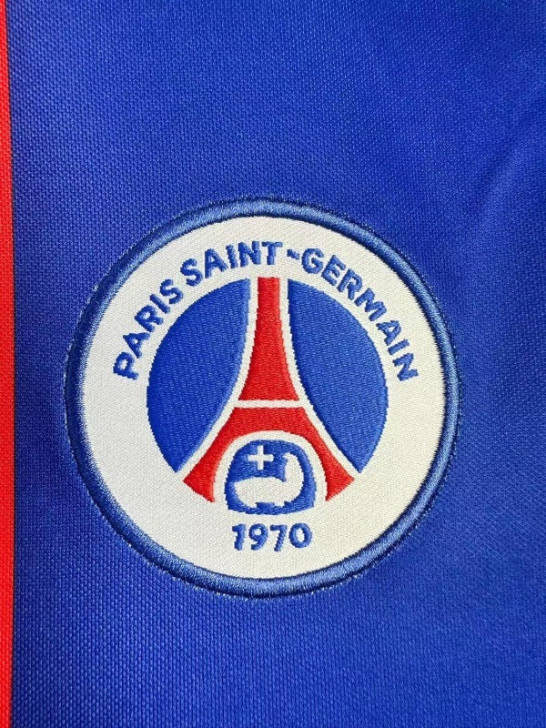 2000-01 Paris Home