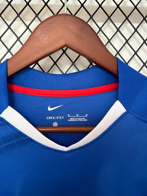 25-26 Chelsea Home