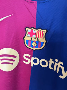 24-25 Barcelona home